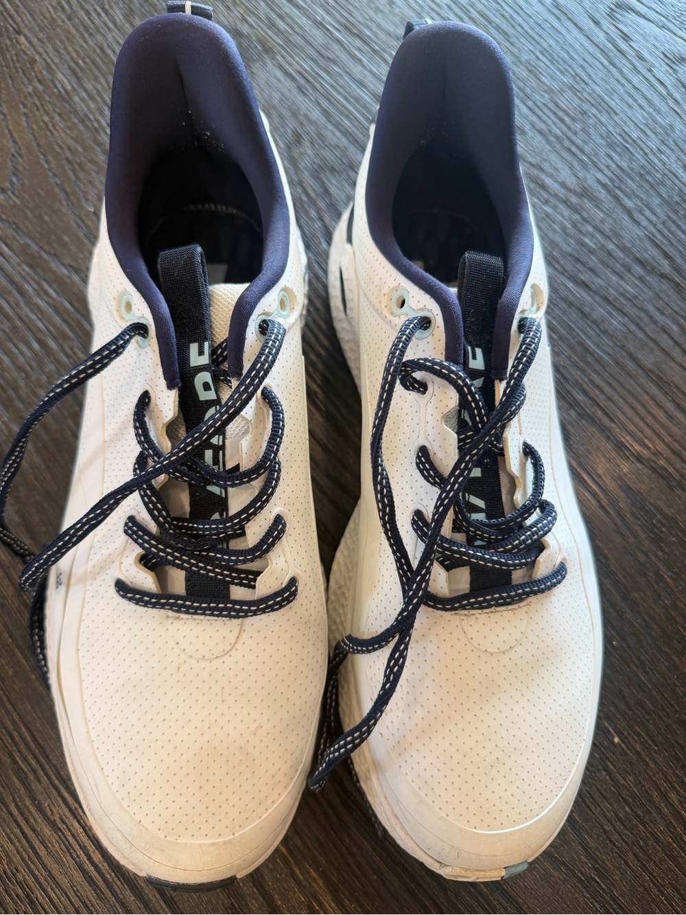 G/FORE MG4+ O2 G/LOCK Mid Sole Spikeless Golf Shoe Snow/Twilight Size 11 women - Picture 4 of 11